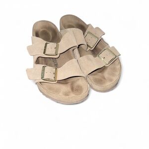 Birkenstock Arizona Sandals - Beige Suede